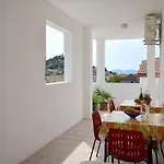 Apartment Apartments Mila Family With Pool Tribalj