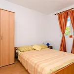 Apartments Mila Family With Pool *