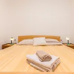 Apartments Mila Family With Pool * Tribunj (Sibenik-Knin)