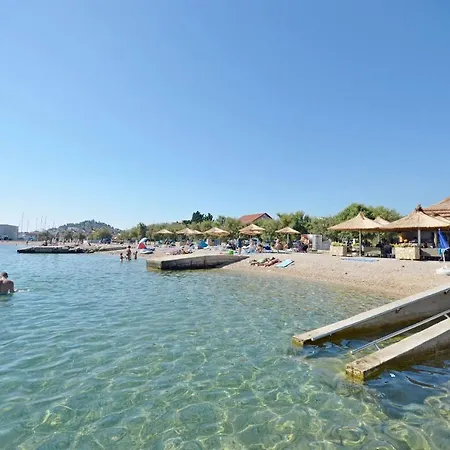 Apartments Mila Family With Pool * Tribunj (Sibenik-Knin)