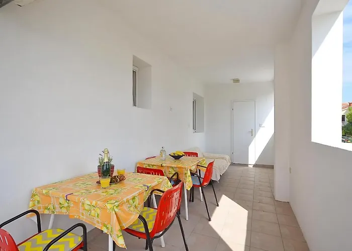 Apartments Mila Family With Pool *