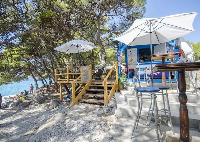 Apartments Mila Family With Pool * Tribalj