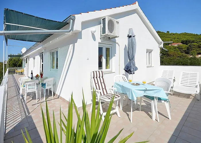 Apartments Mila Family With Pool Appartement *